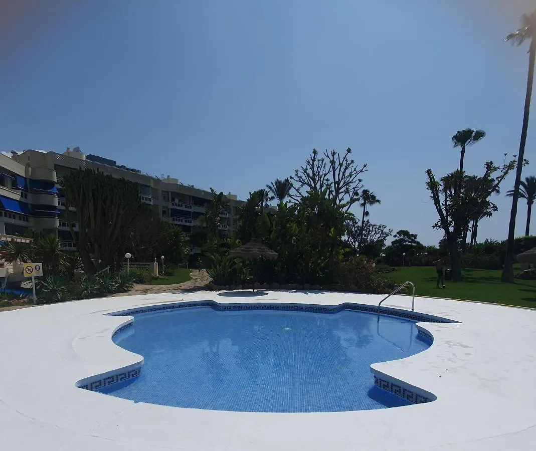 Апартаменты Apartamento Playasol Garden Торремолинос
